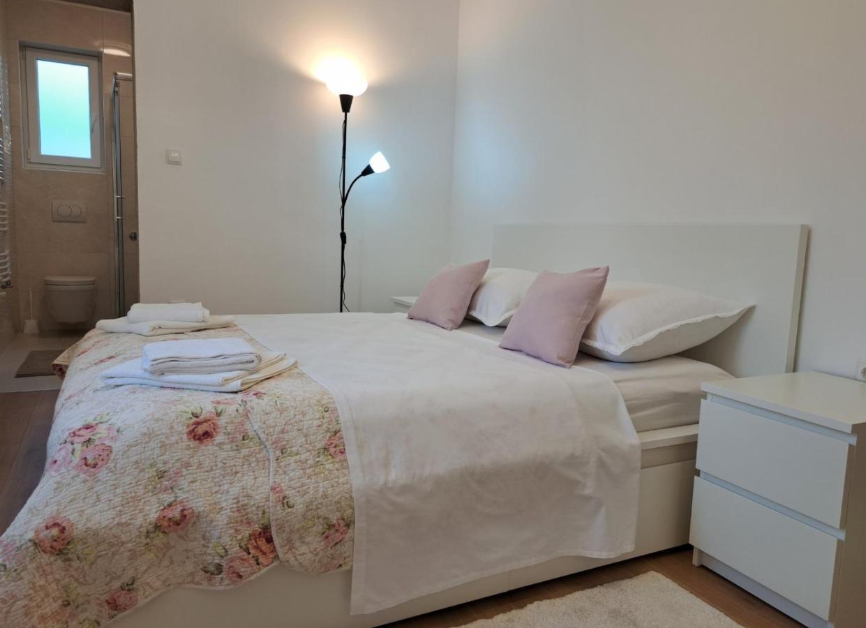 Apartment Nina 노비비노돌스키 외부 사진